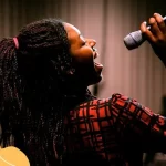 Experimenting with Pop Singing Classes to Enhance Your Musical Performance Skills